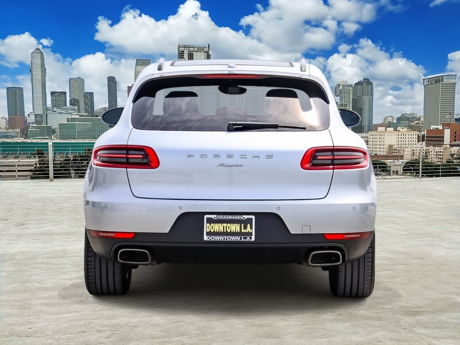 Thumbnail: 2018 Porsche Macan - 4