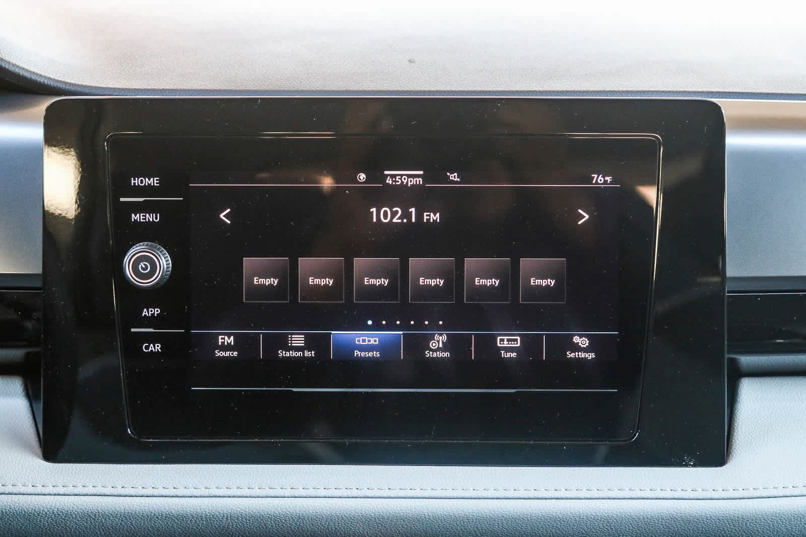 Thumbnail: 2025 Volkswagen Taos - 15