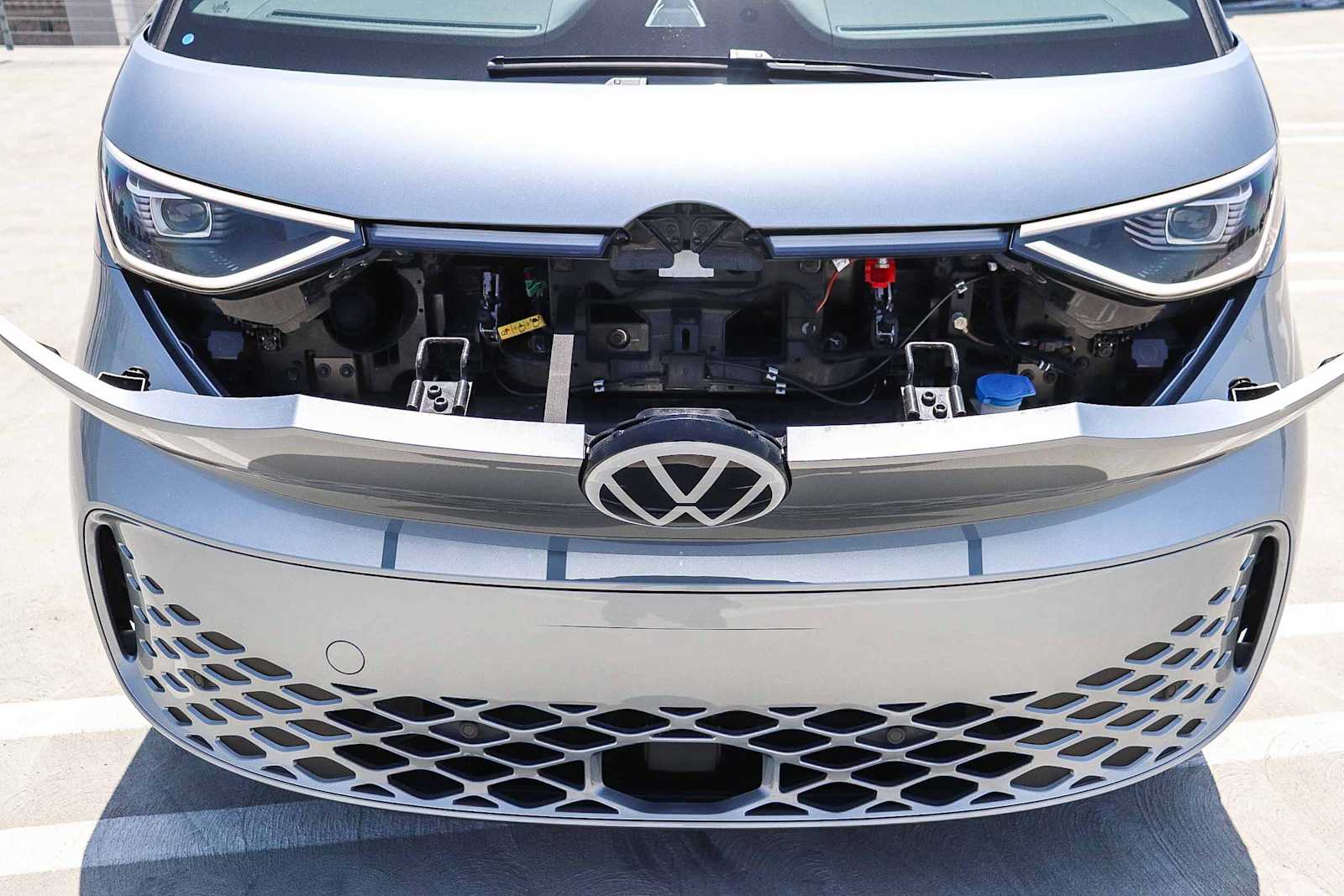 Thumbnail: 2025 Volkswagen ID.Buzz - 13