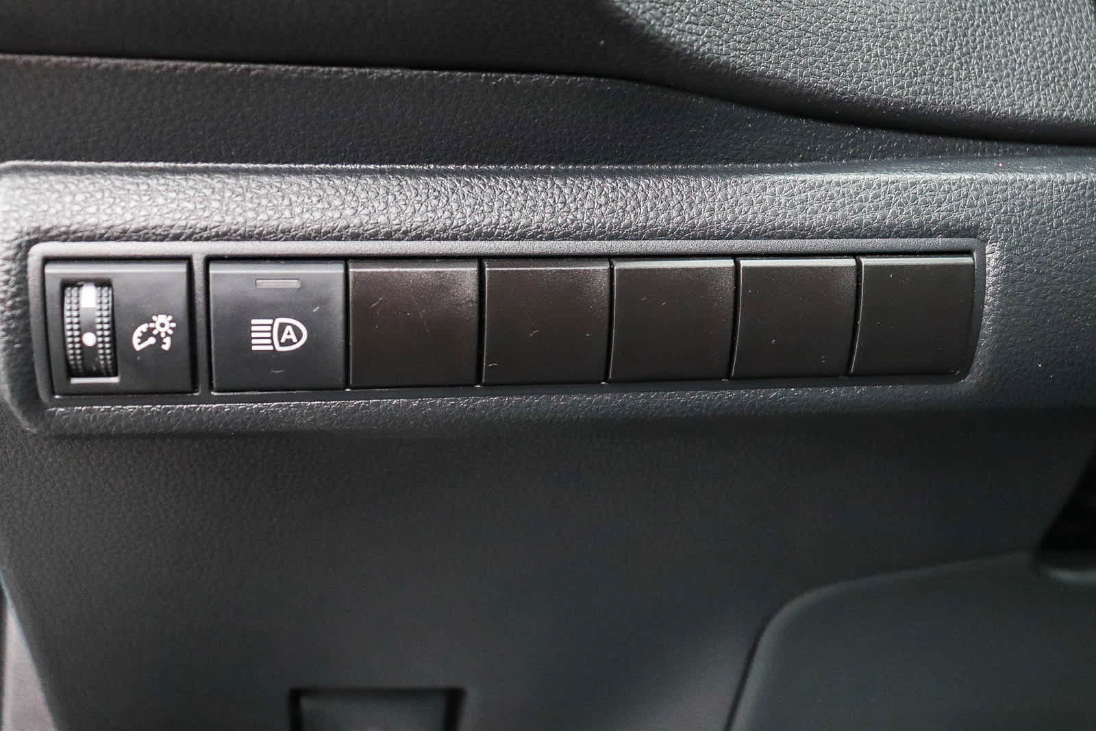 Thumbnail: 2024 Toyota Corolla - 23