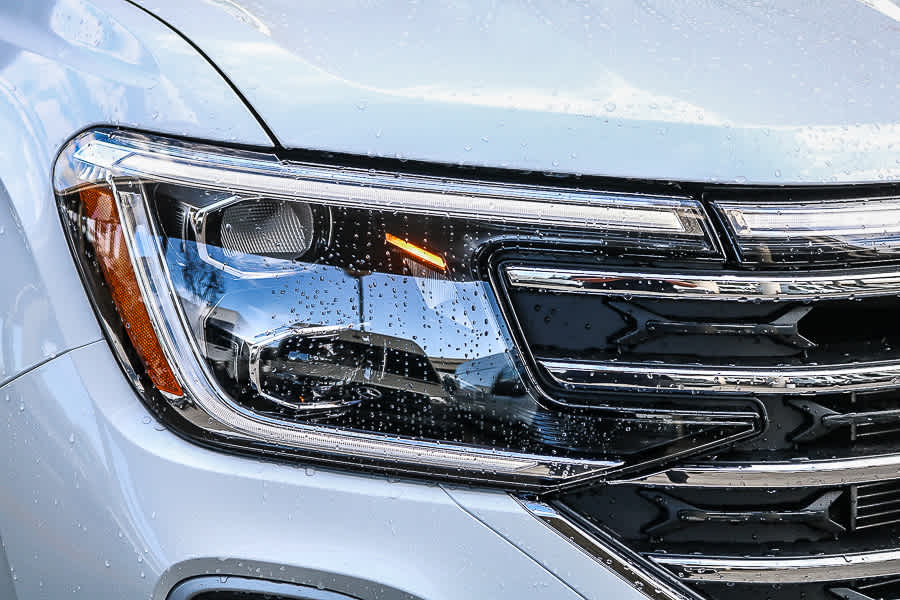 2026 Volkswagen Atlas SE Technology photo 4