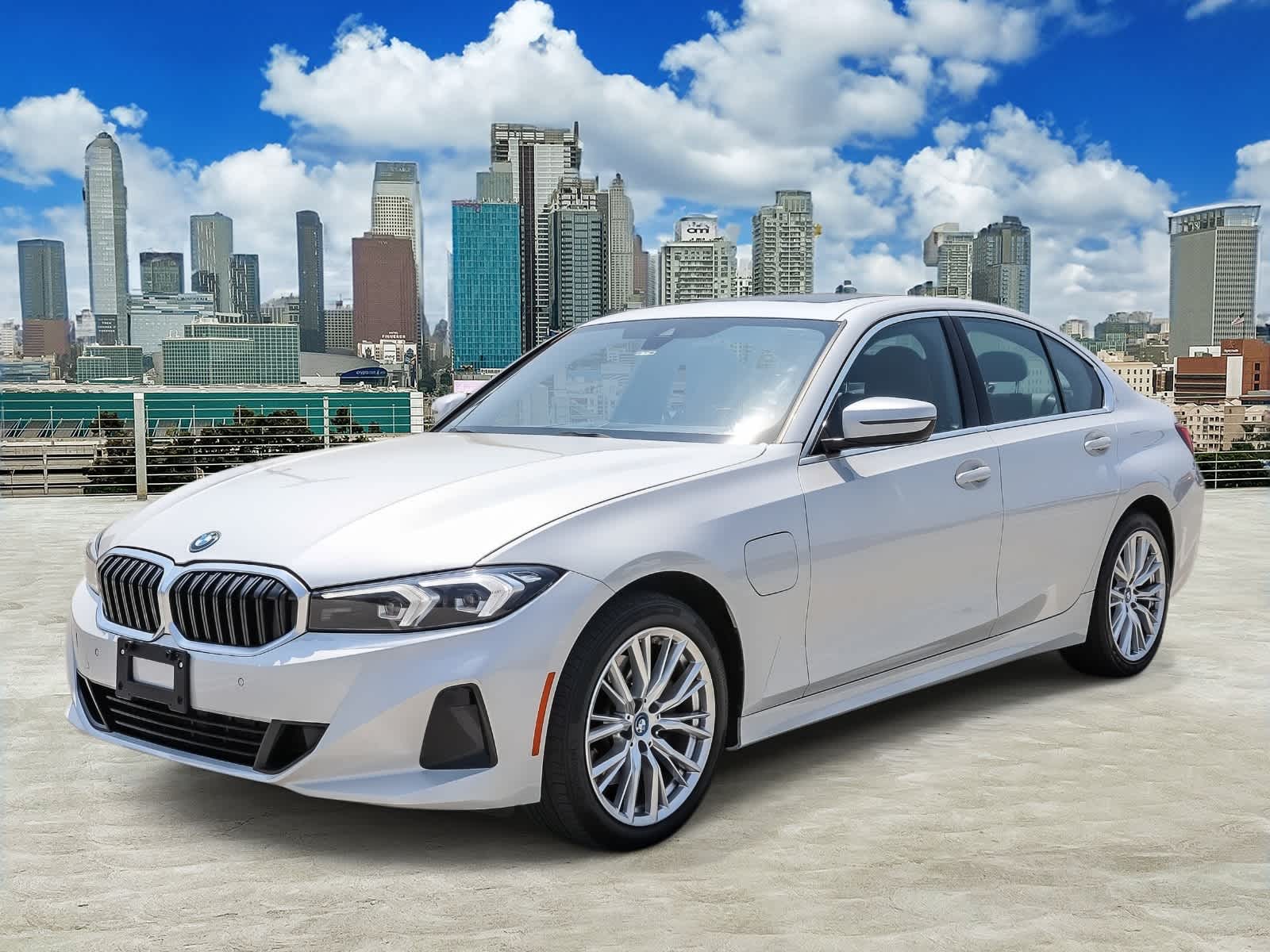 2024 BMW 330e 330e