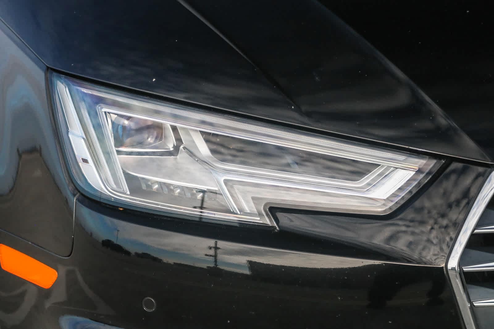 Thumbnail: 2017 Audi A4 - 4