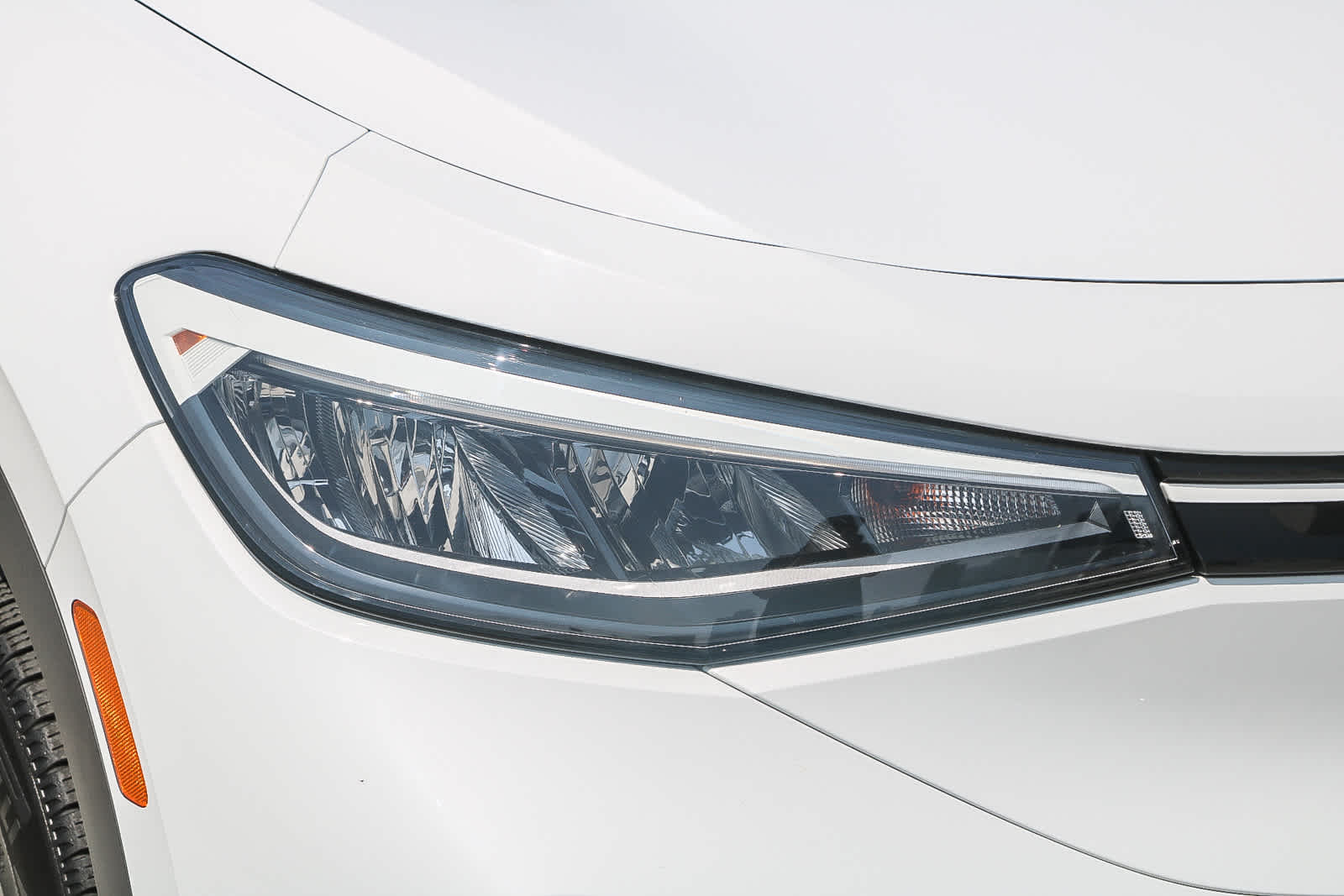 Thumbnail: 2022 Volkswagen ID.4 - 4
