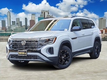 2024 Volkswagen Atlas 2.0T Peak Edition SE w/Technology SUV