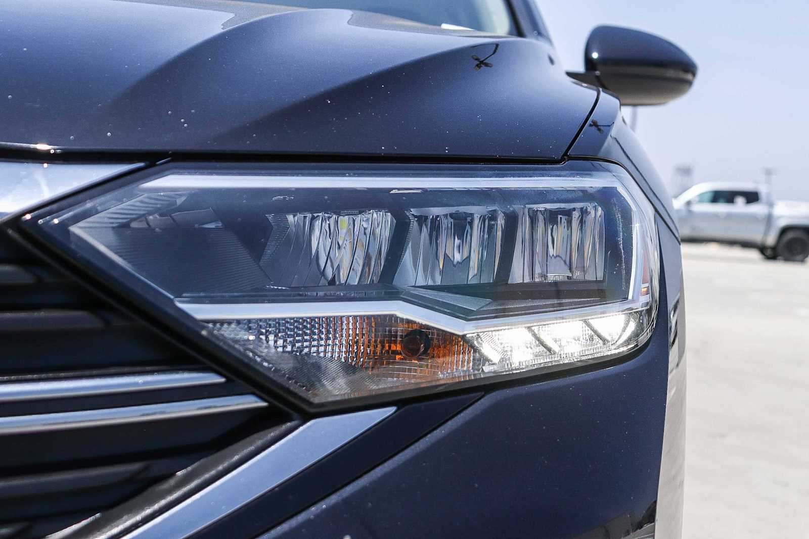 Thumbnail: 2024 Volkswagen Jetta - 7