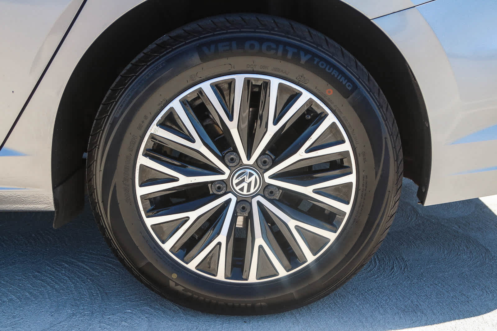 Thumbnail: 2021 Volkswagen Jetta - 10