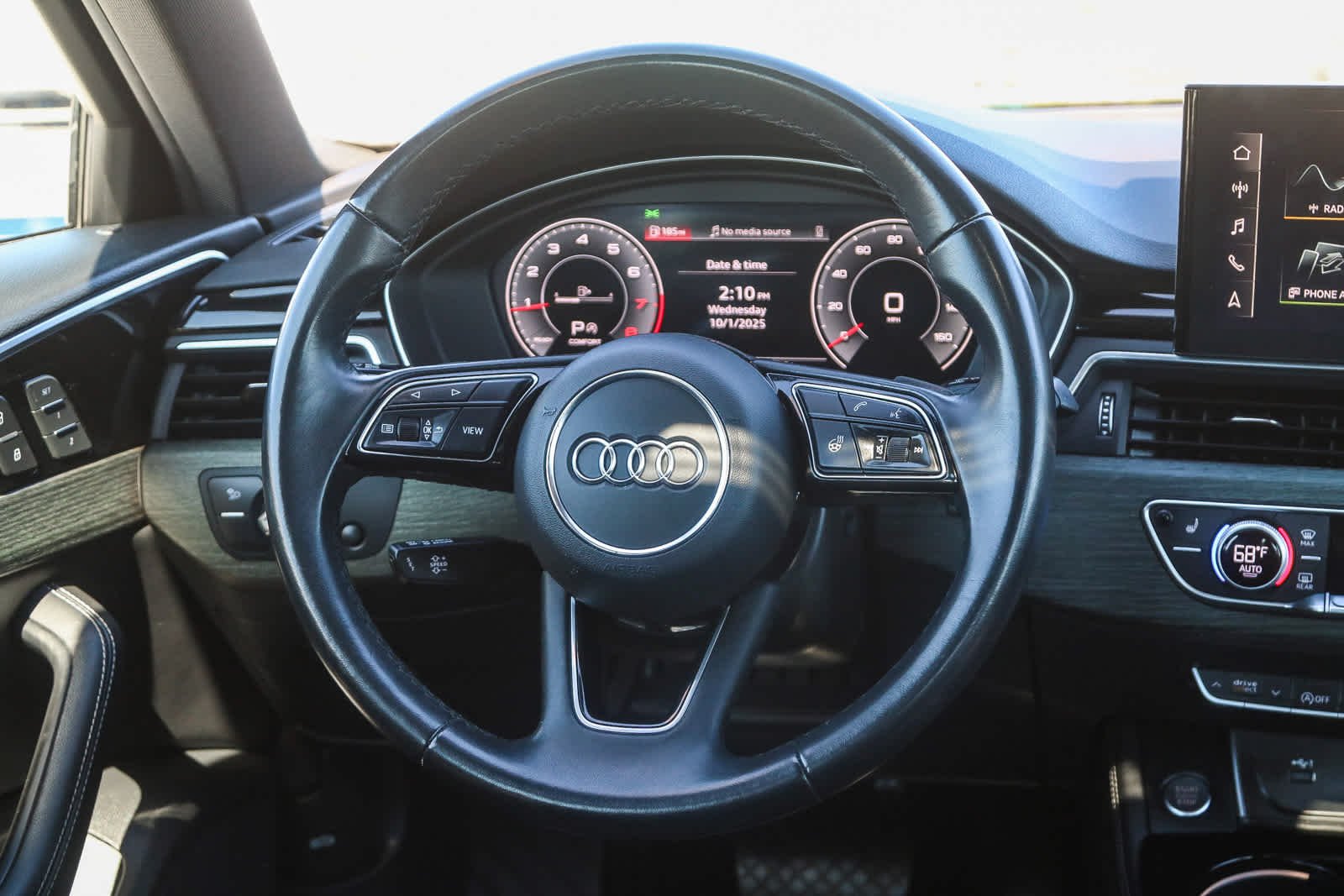 Thumbnail: 2022 Audi A4 - 16