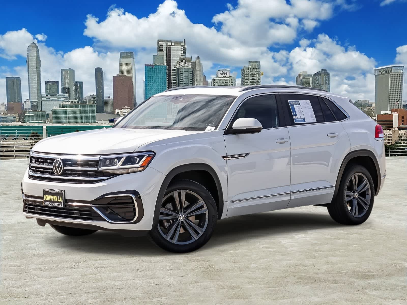 2022 Volkswagen Atlas Cross Sport SEL R-Line