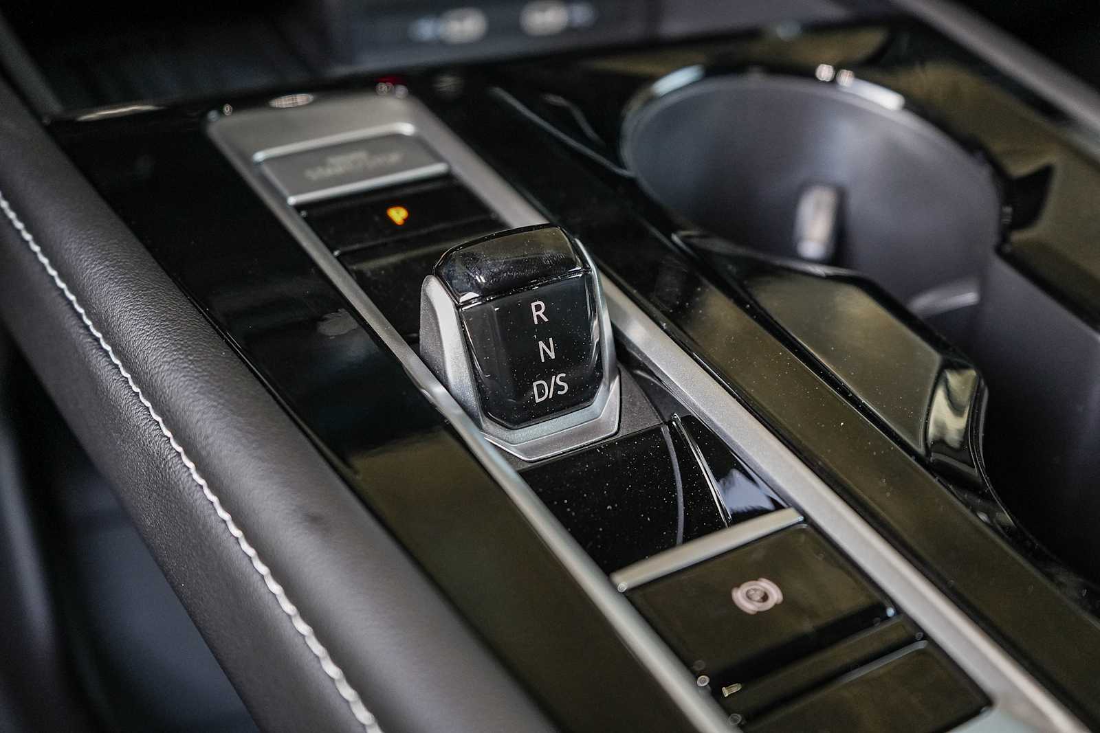 Thumbnail: 2026 Volkswagen Atlas - 21