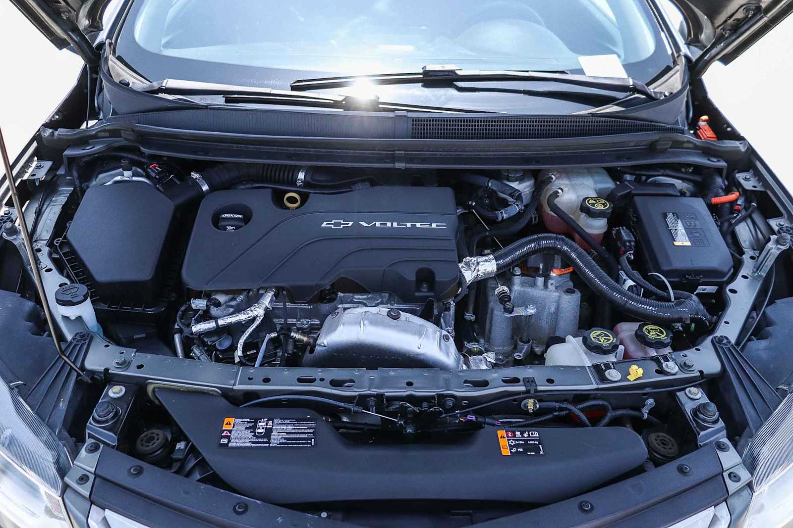 Thumbnail: 2017 Chevrolet Volt - 28