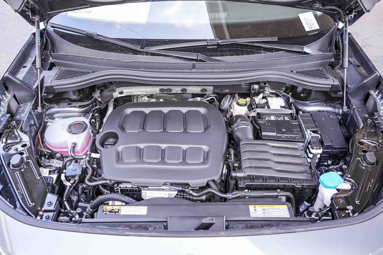 Thumbnail: 2026 Volkswagen Tiguan - 12