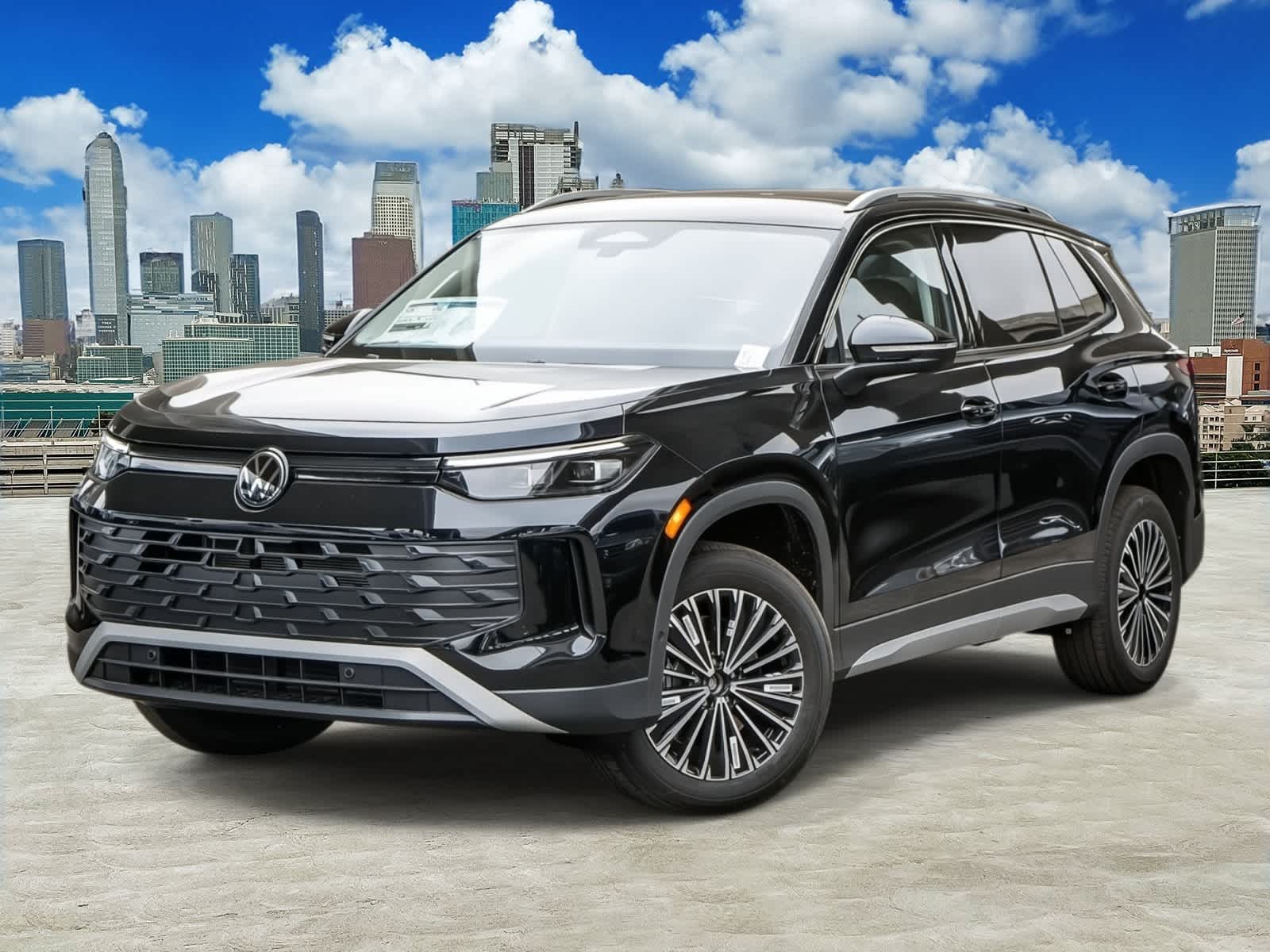 Thumbnail: 2026 Volkswagen Tiguan - 1