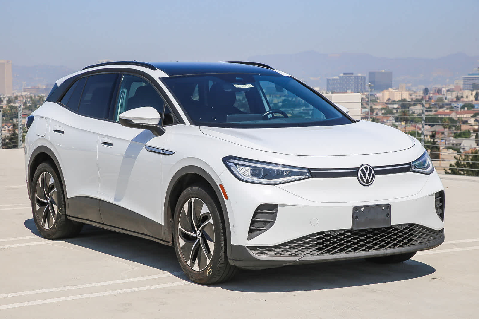 Thumbnail: 2021 Volkswagen ID.4 - 3