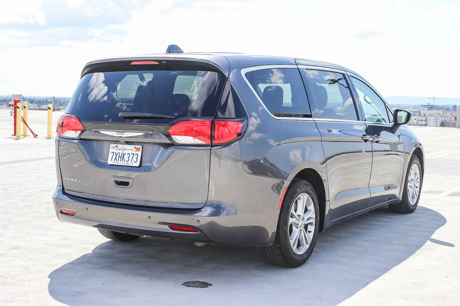 2017 Chrysler Pacifica Touring 4