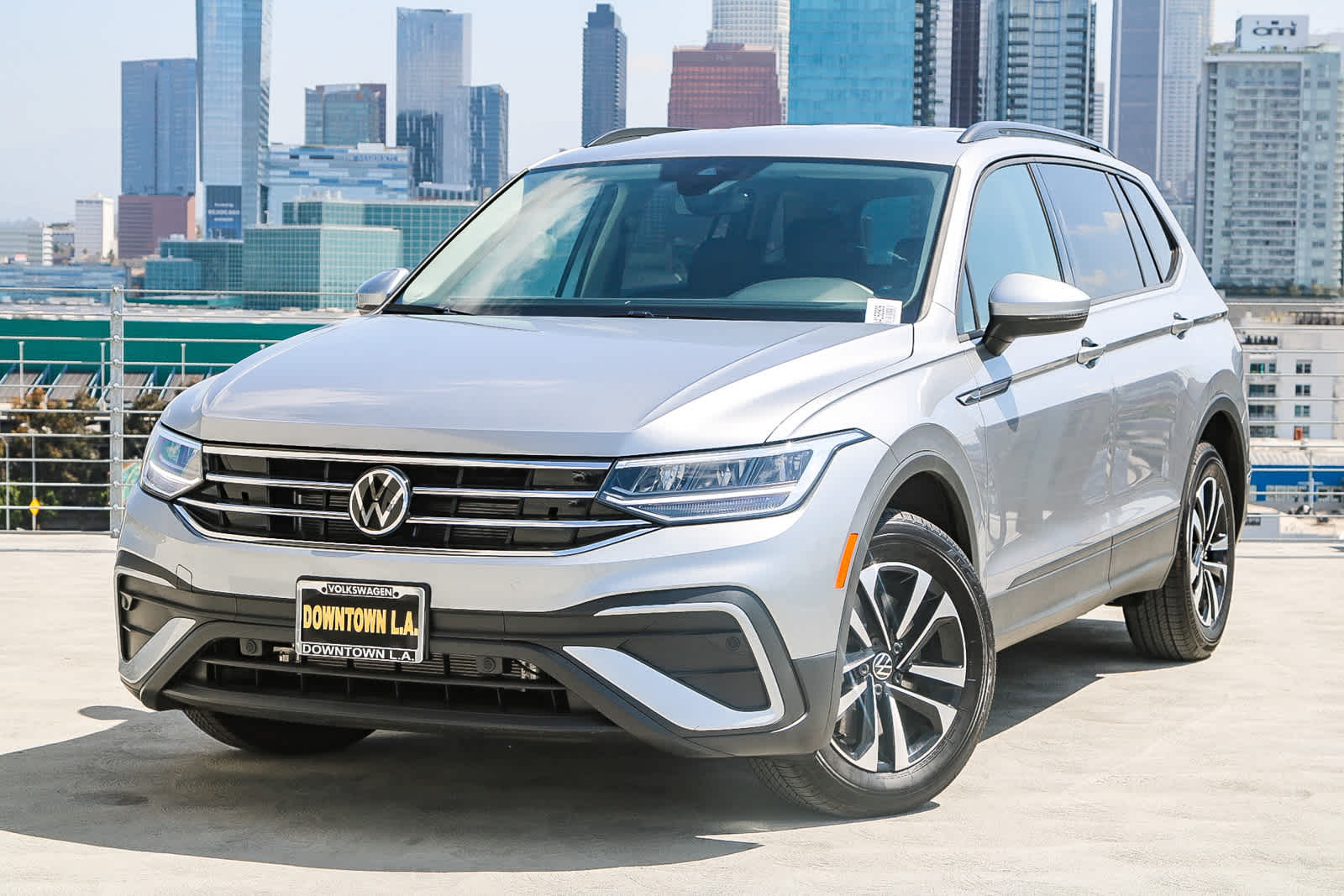 2024 Volkswagen Tiguan S Hero Image
