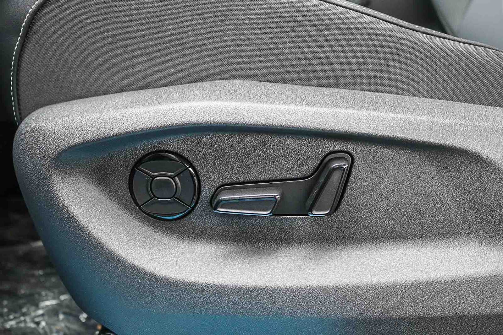 Thumbnail: 2026 Volkswagen Tiguan - 22