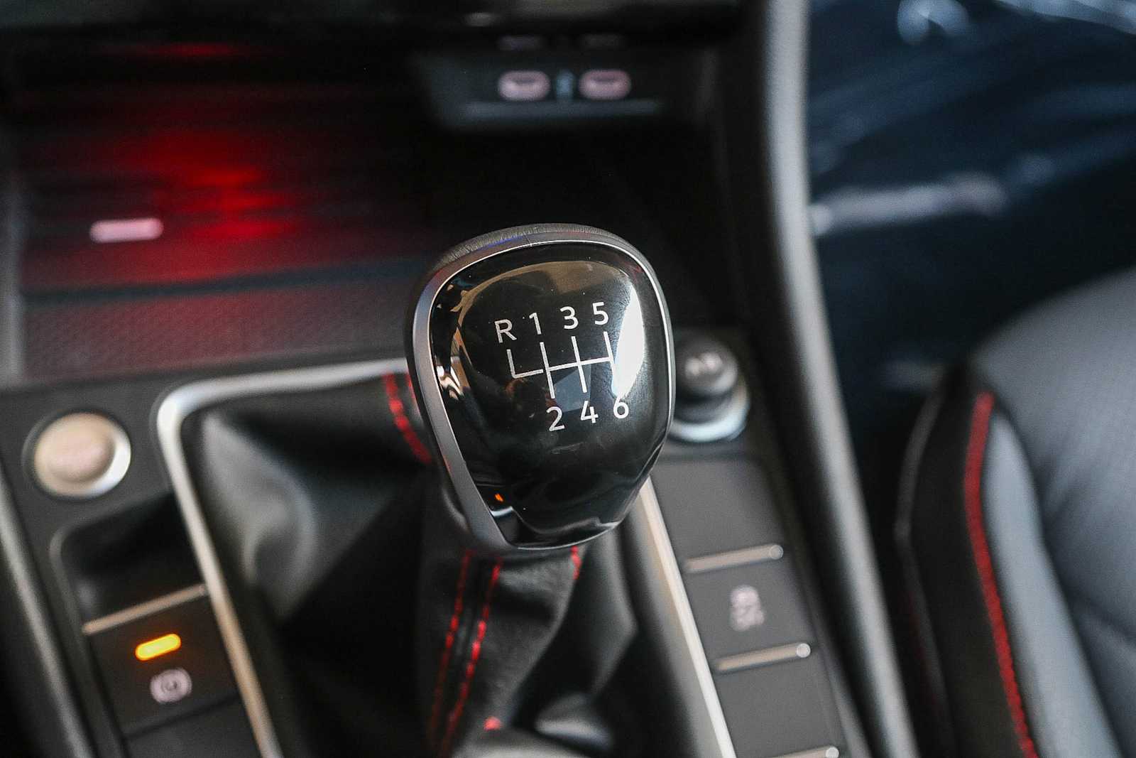 Thumbnail: 2025 Volkswagen Jetta - 20