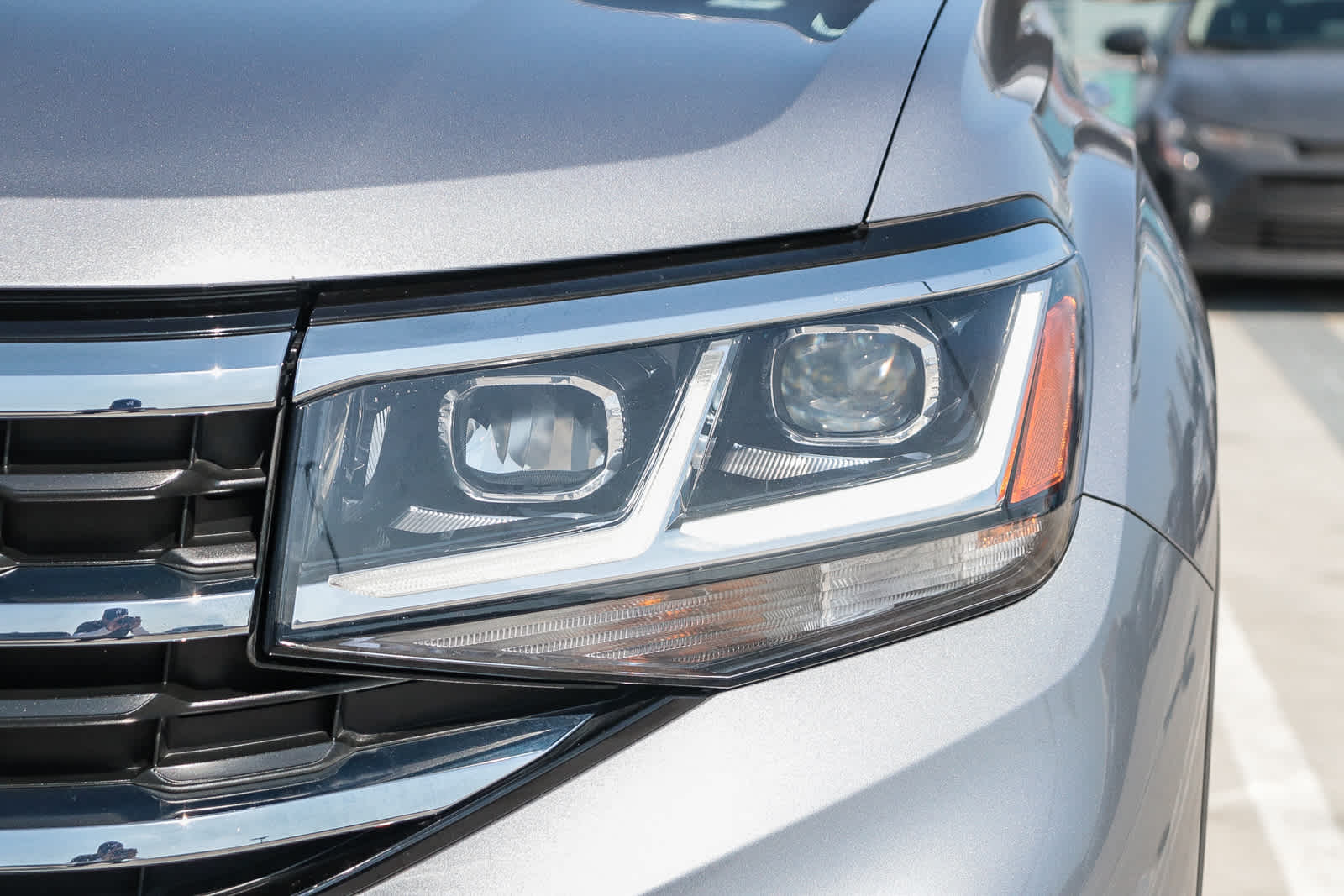 2022 Volkswagen Atlas Cross Sport SE Technology photo 3