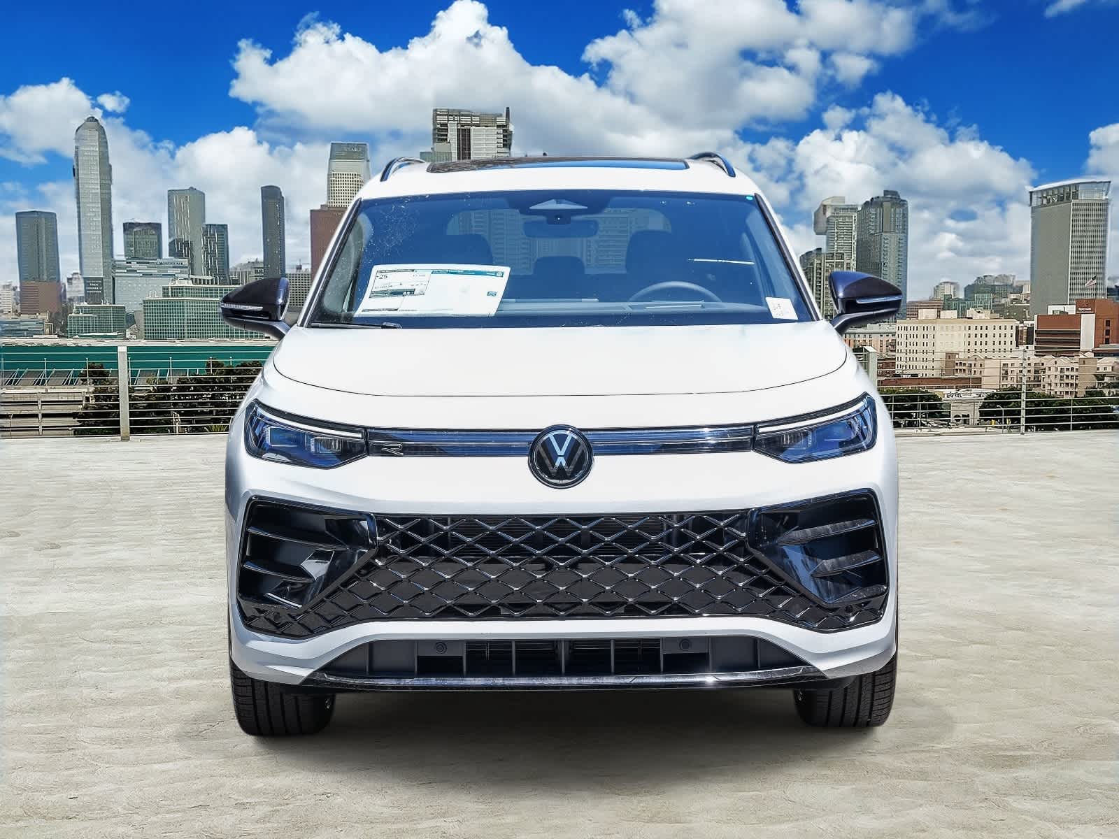 Thumbnail: 2026 Volkswagen Tiguan - 2