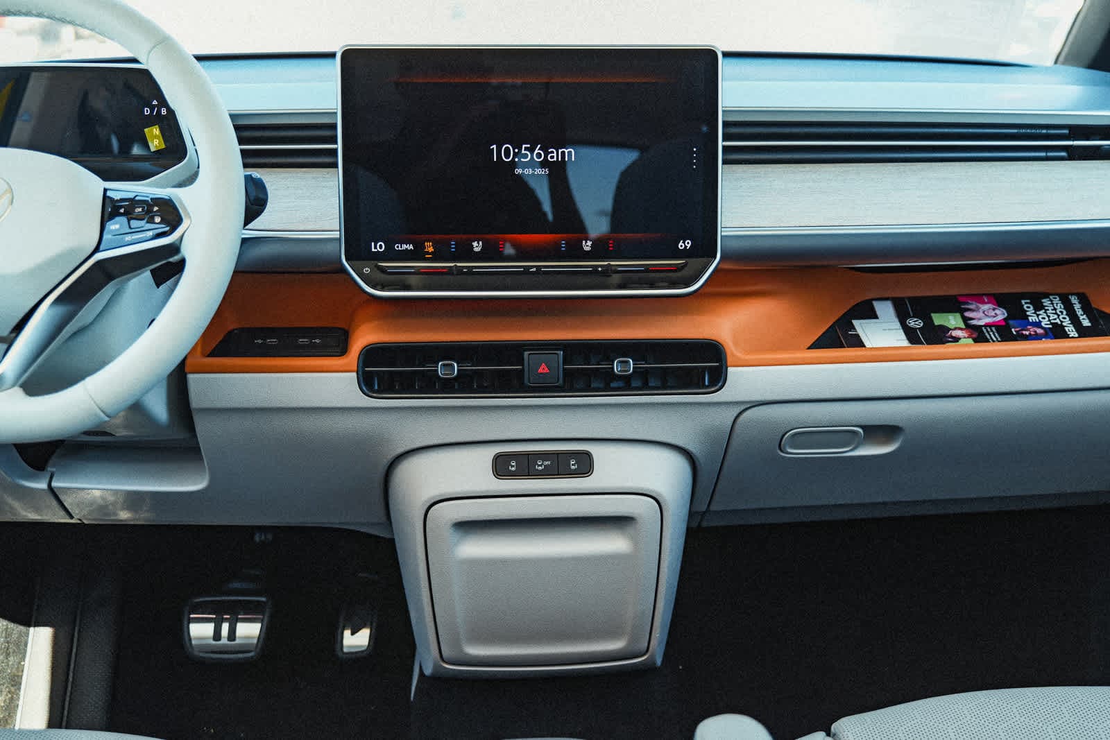 Thumbnail: 2025 Volkswagen ID.Buzz - 15