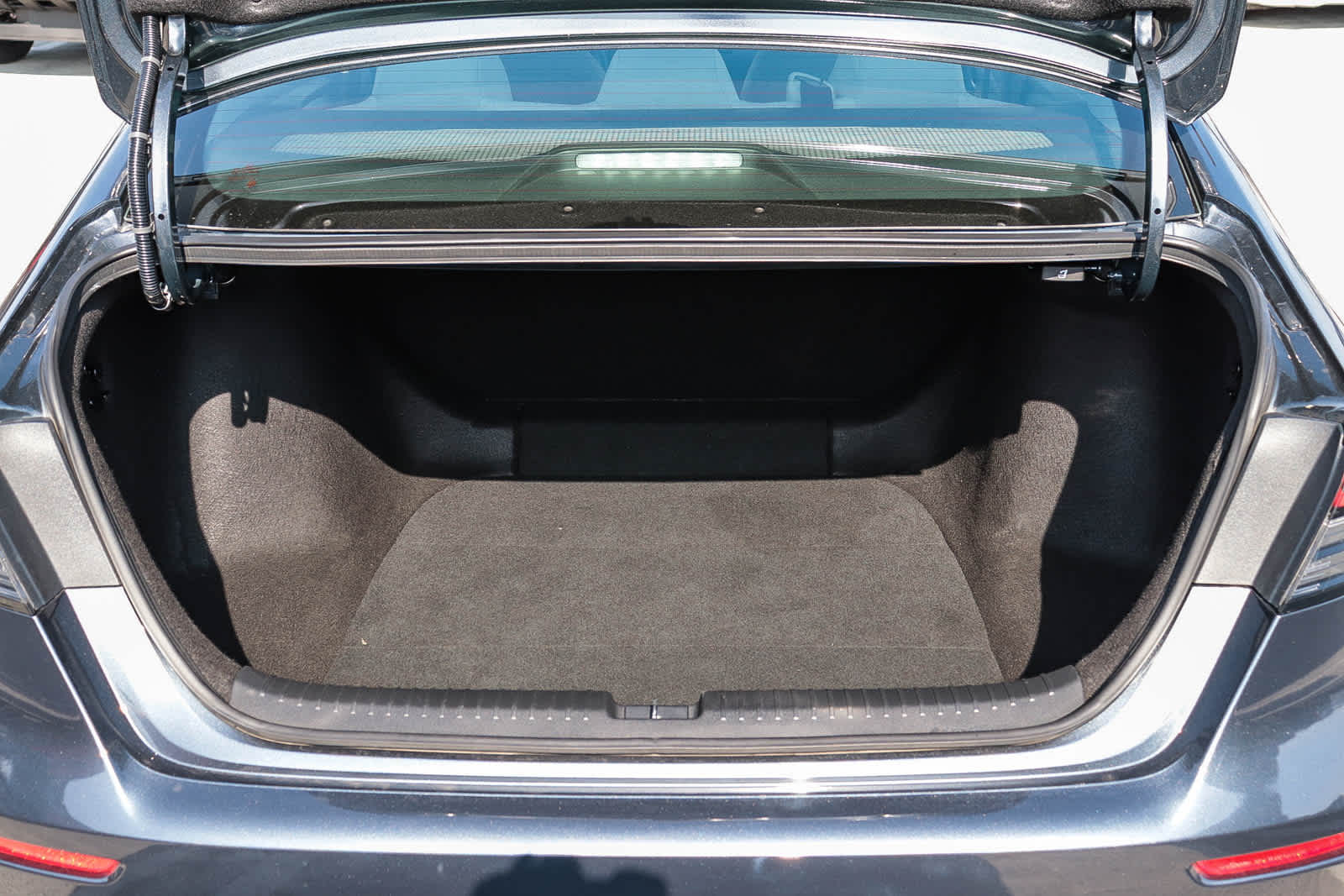 Thumbnail: 2023 Honda Accord - 26