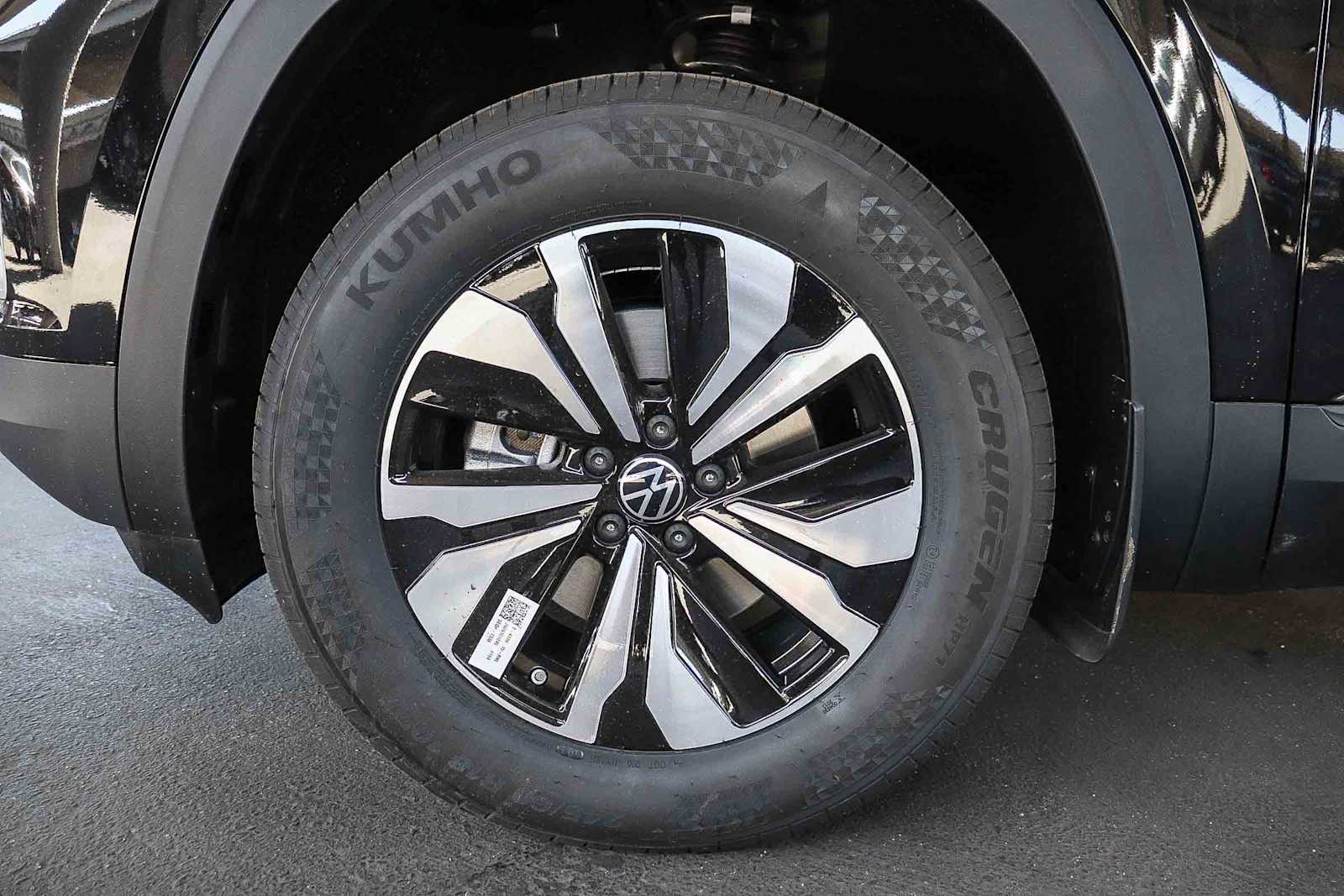 Thumbnail: 2026 Volkswagen Atlas - 11