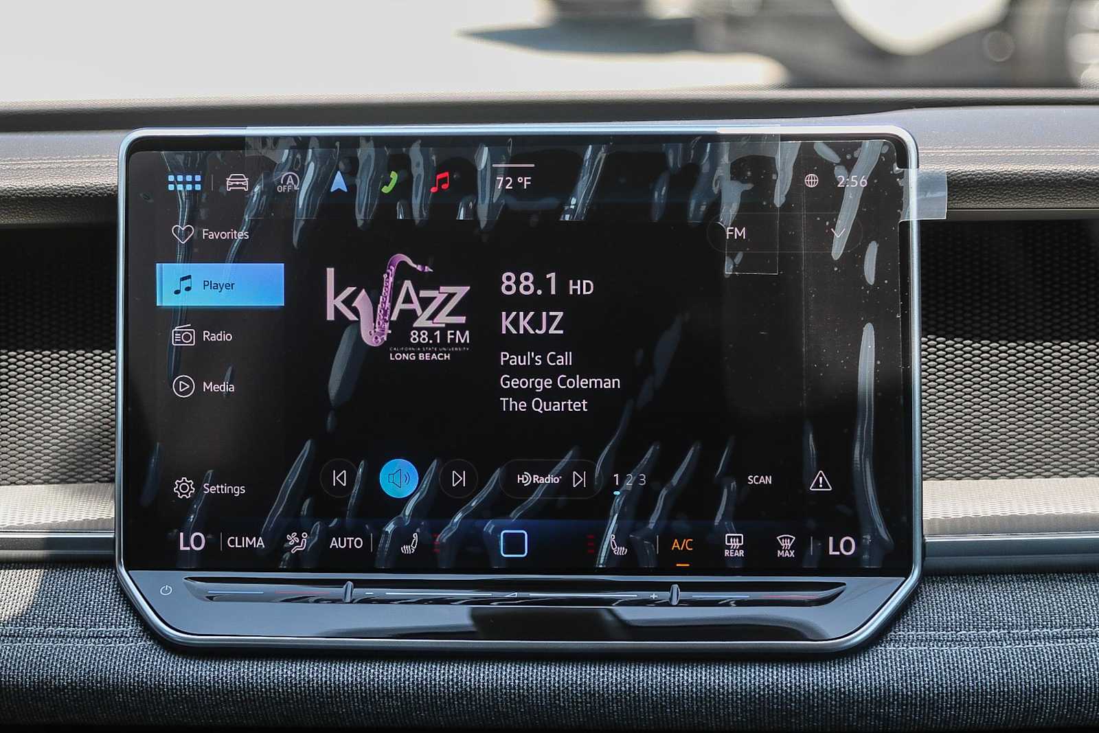 Thumbnail: 2025 Volkswagen Tiguan - 15