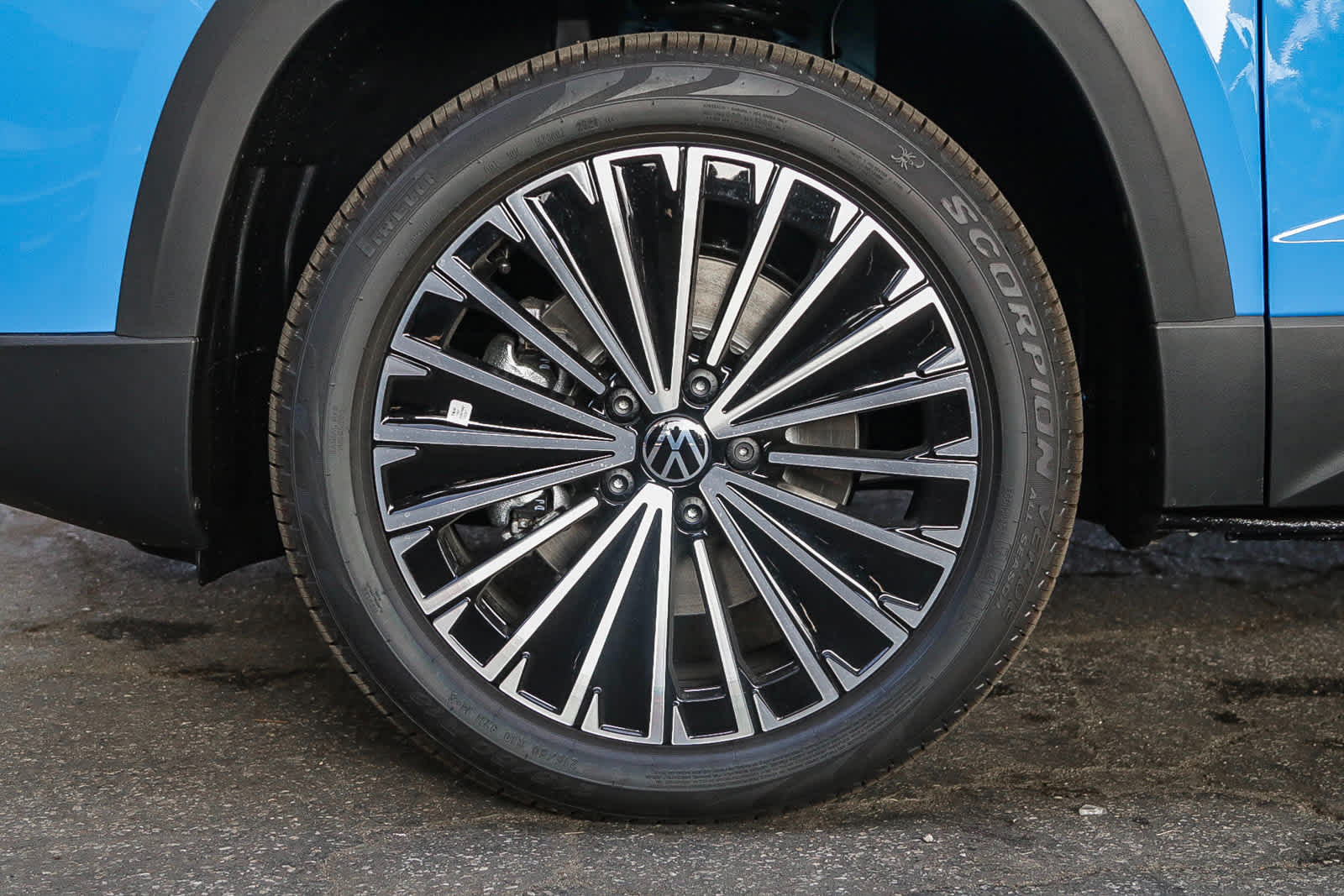 Thumbnail: 2025 Volkswagen Taos - 10