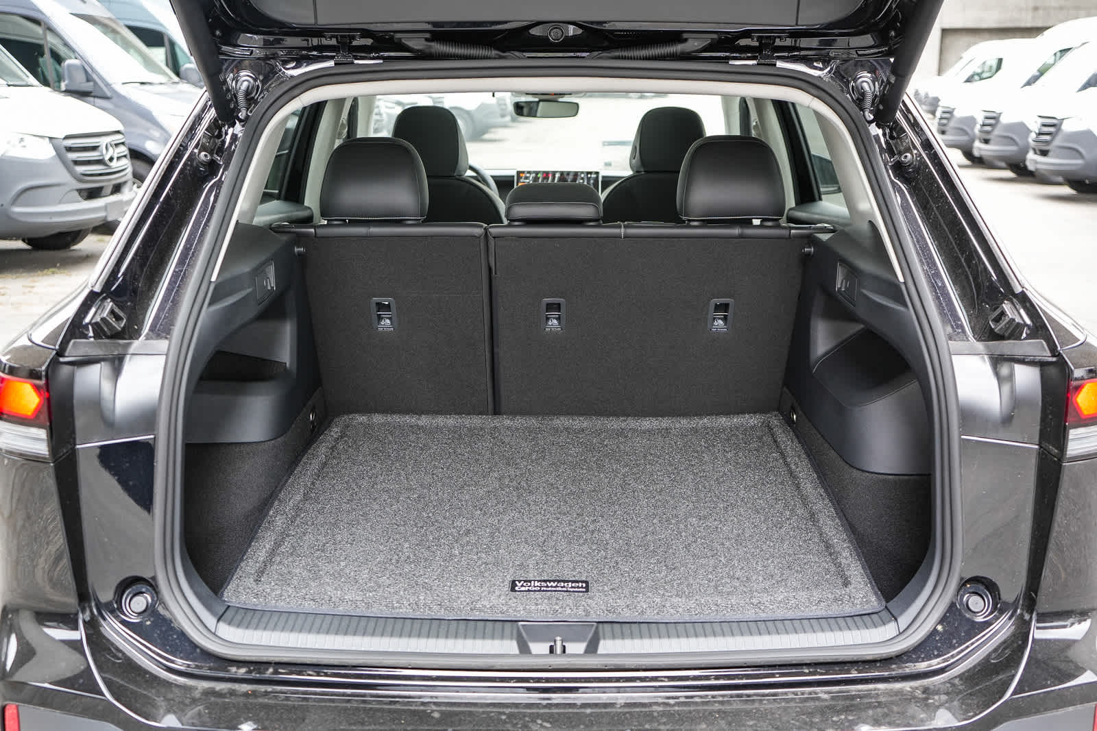 Thumbnail: 2026 Volkswagen Tiguan - 12