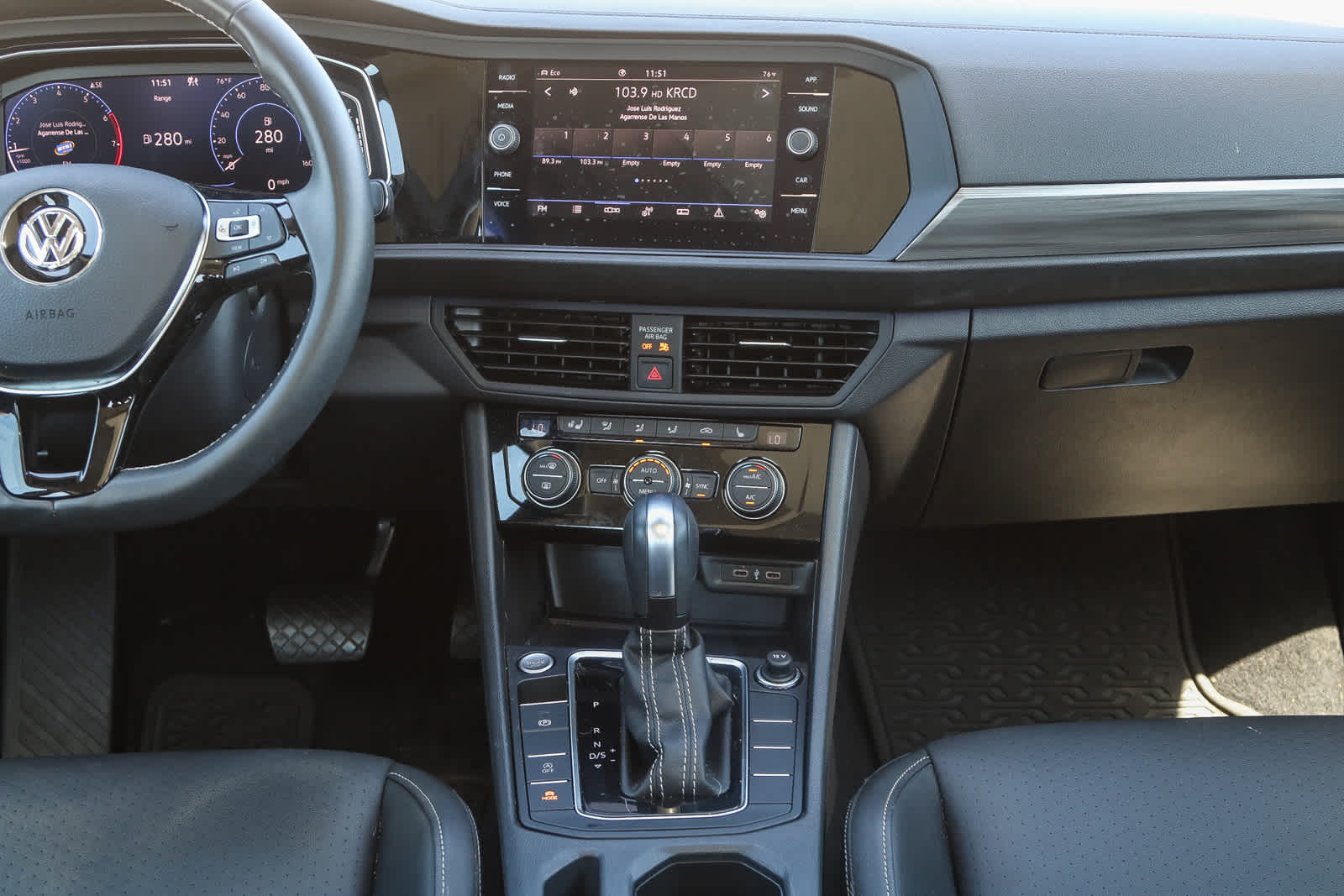 Thumbnail: 2021 Volkswagen Jetta - 16