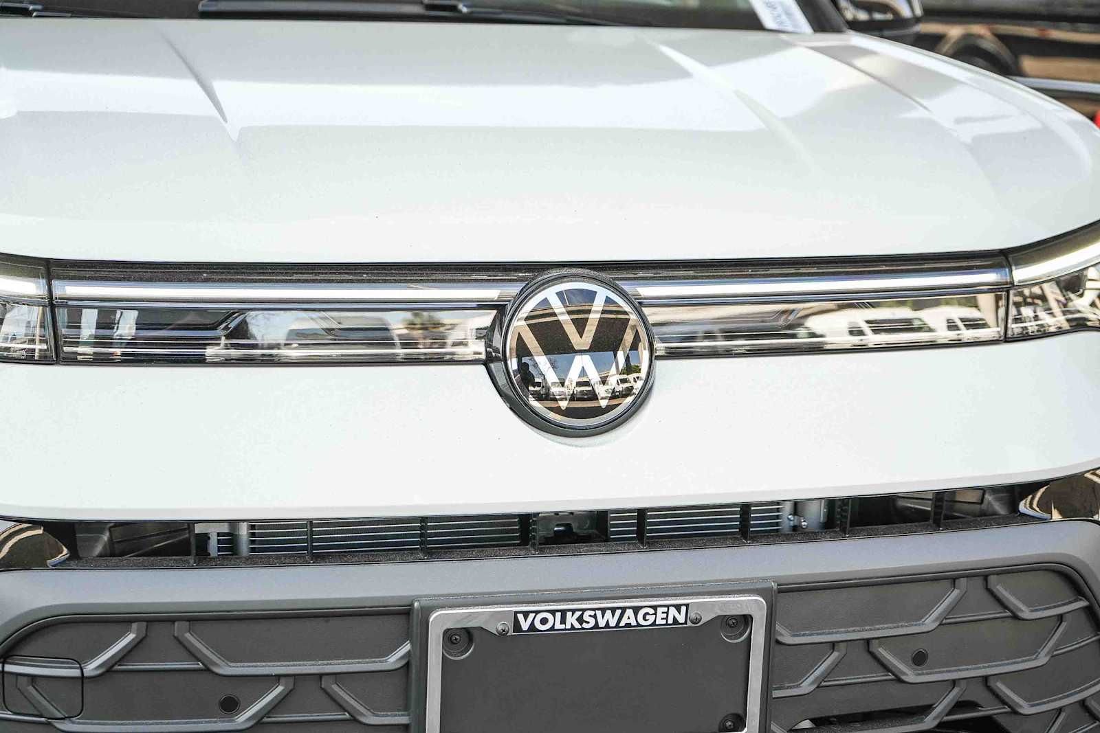 Thumbnail: 2026 Volkswagen Taos - 5