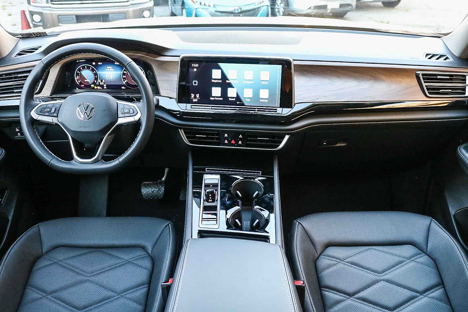 Thumbnail: 2026 Volkswagen Atlas - 12