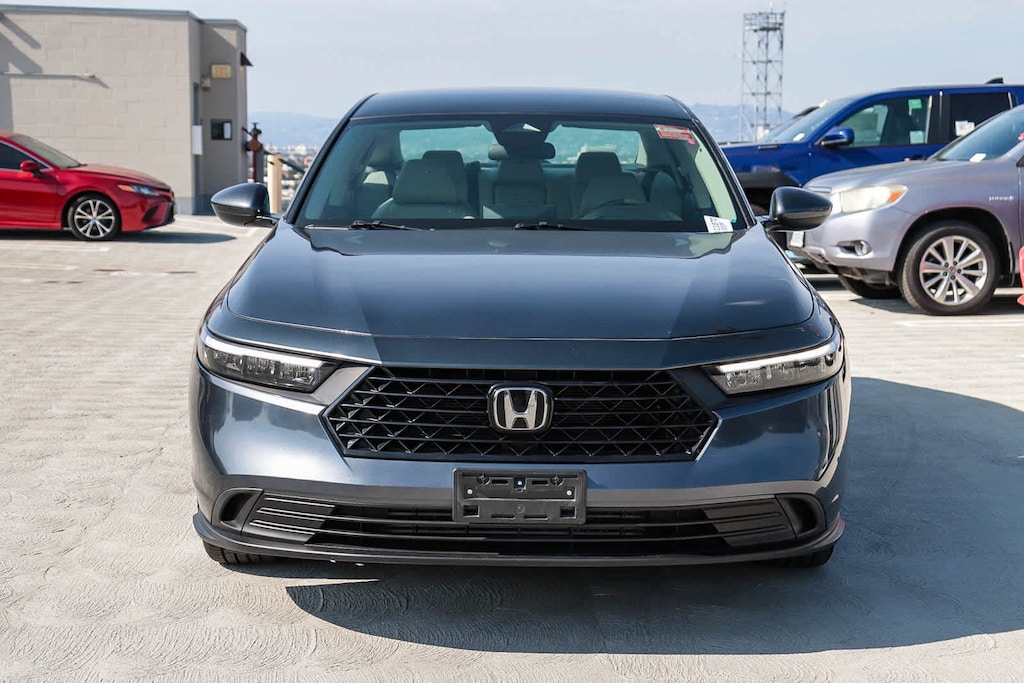 Used 2023 Honda Accord LX Sedan