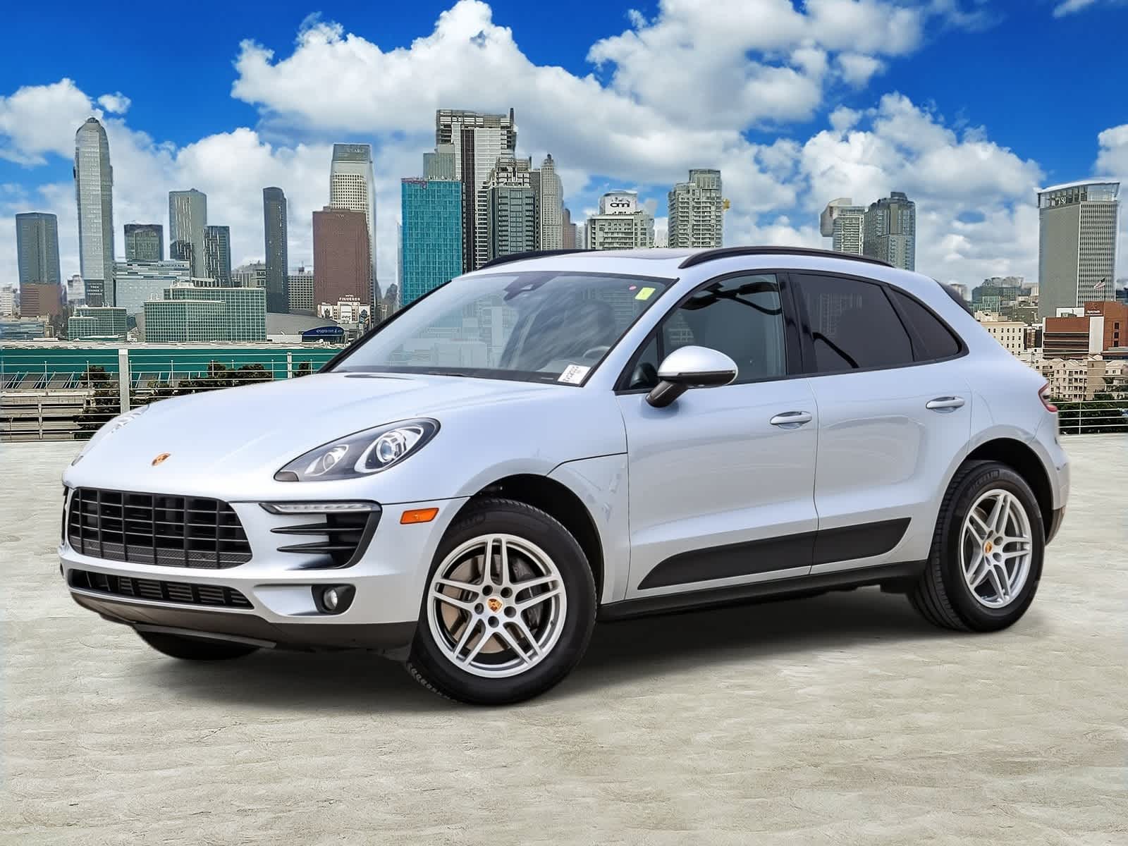 2018 Porsche Macan  -
                  Los Angeles, CA