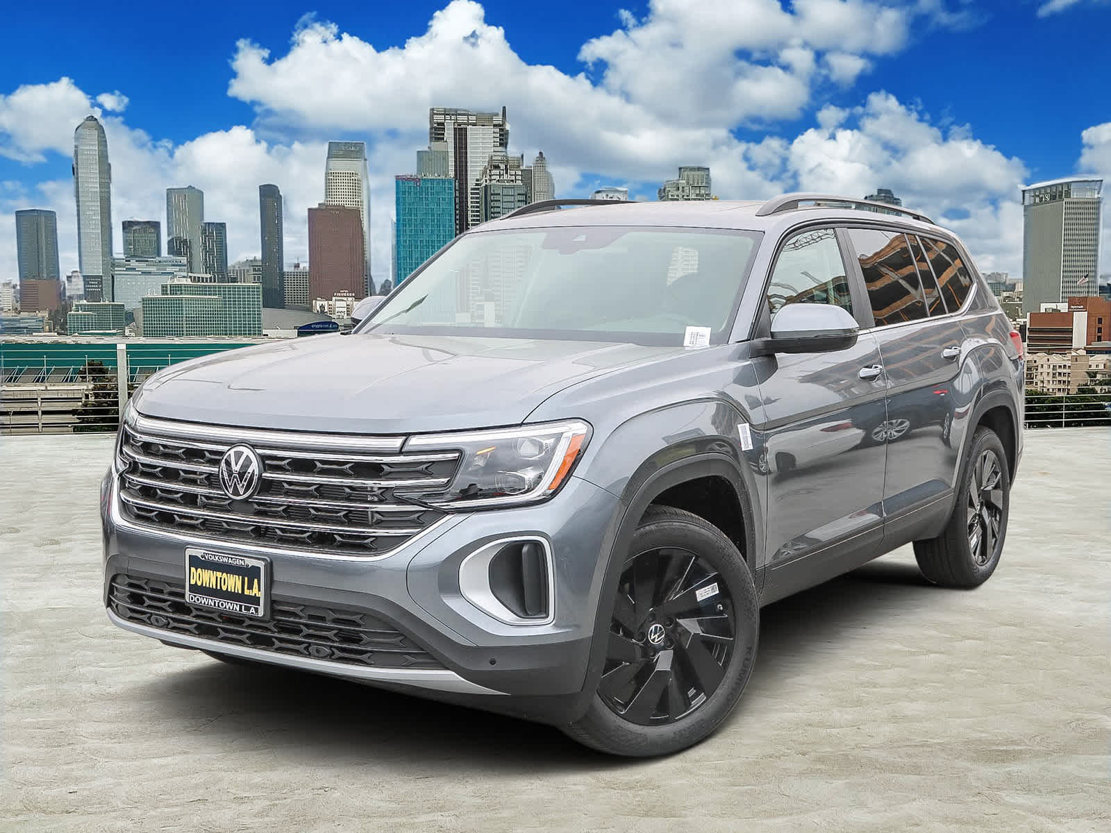 Thumbnail: 2025 Volkswagen Atlas - 1