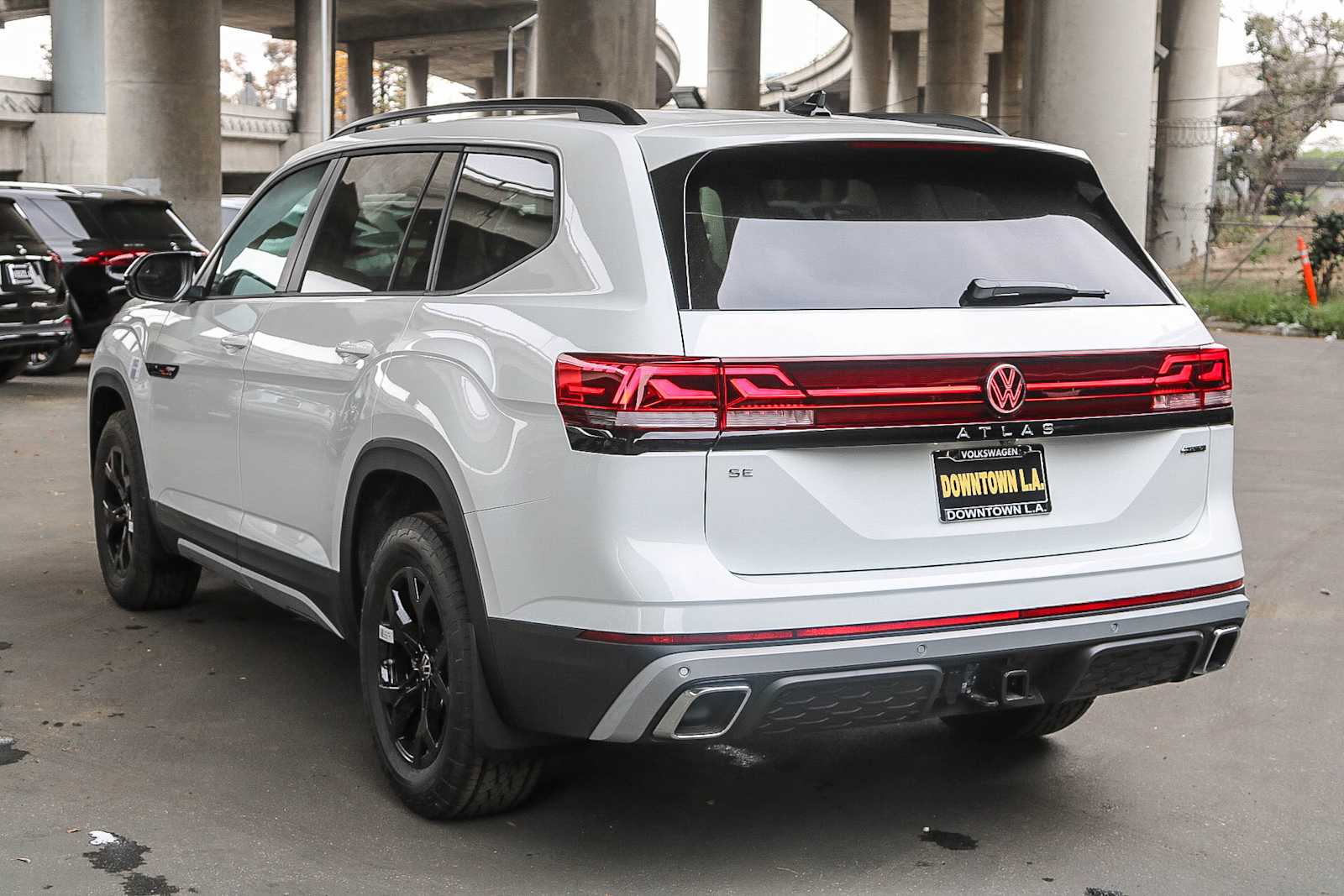 Thumbnail: 2025 Volkswagen Atlas - 8