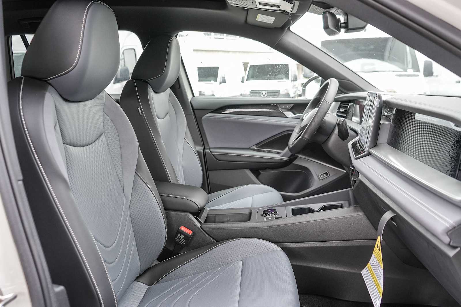 Thumbnail: 2026 Volkswagen Tiguan - 17