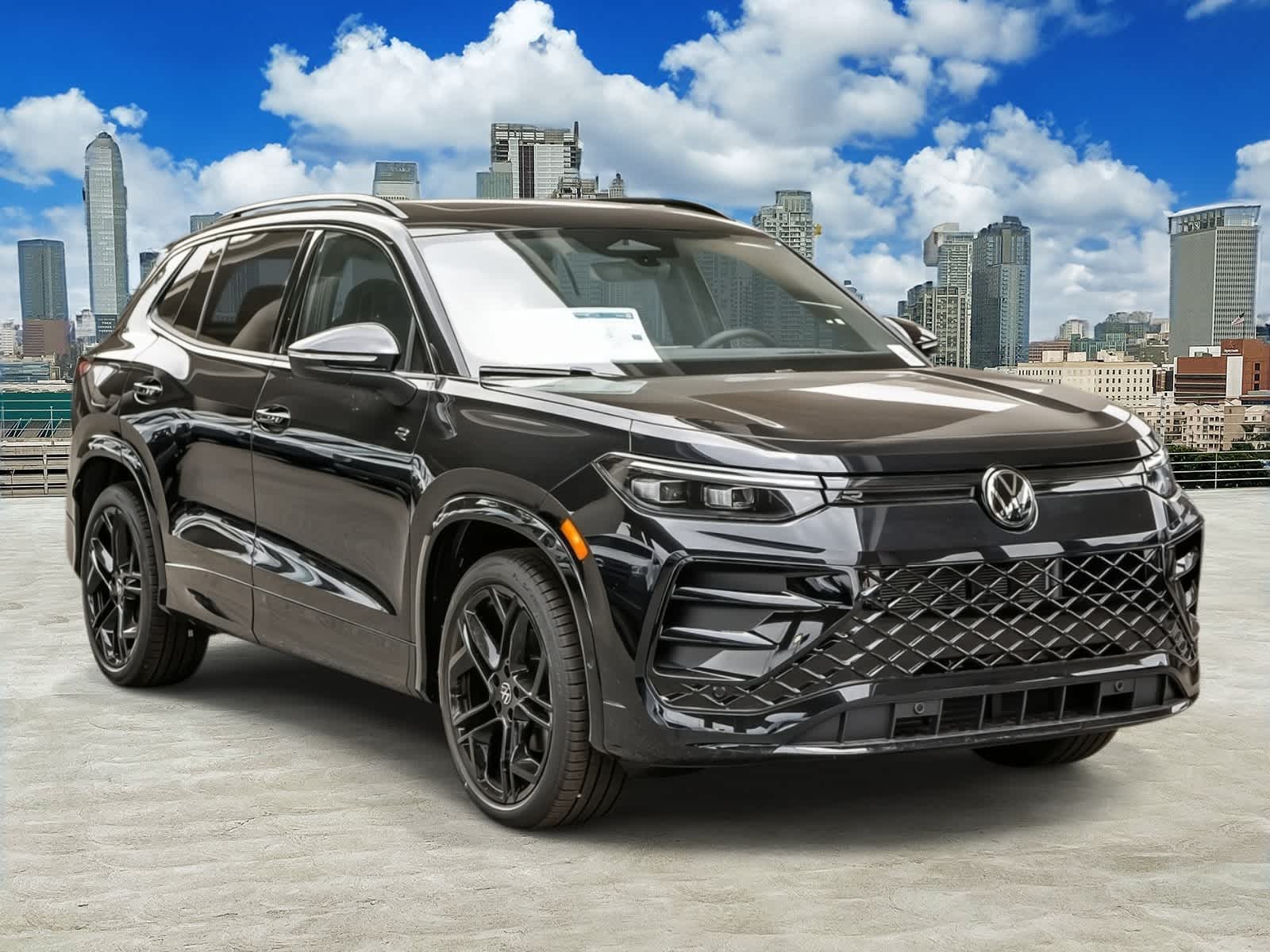 Thumbnail: 2026 Volkswagen Tiguan - 3