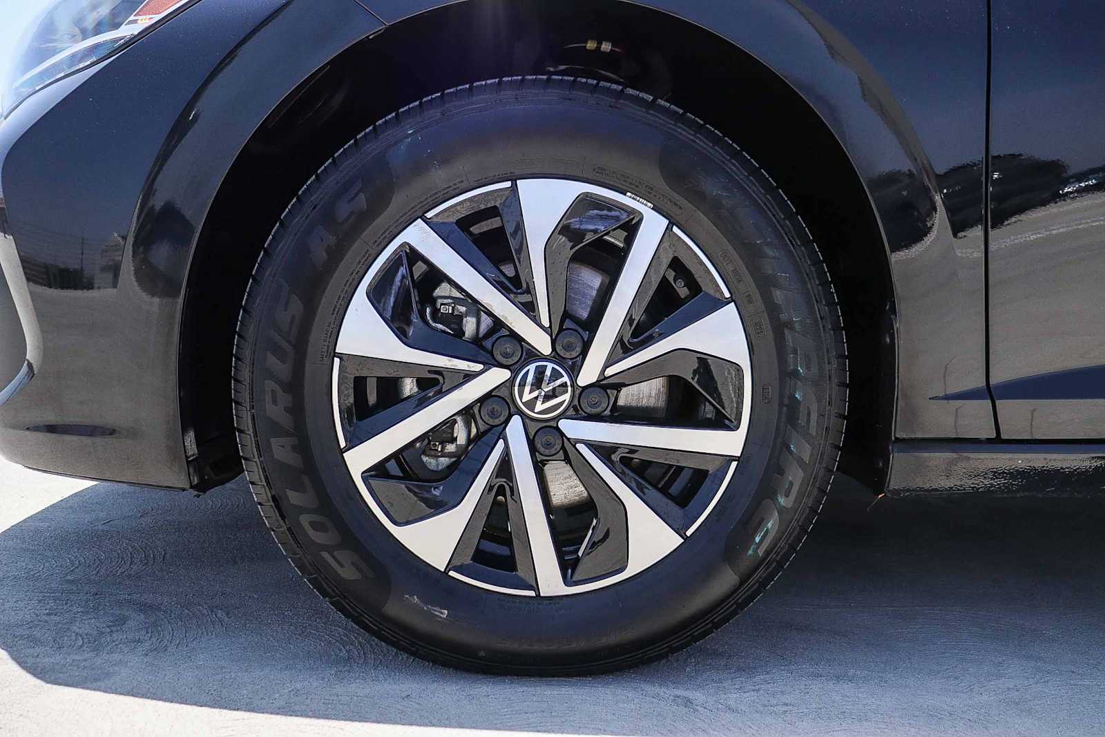Thumbnail: 2024 Volkswagen Jetta - 11