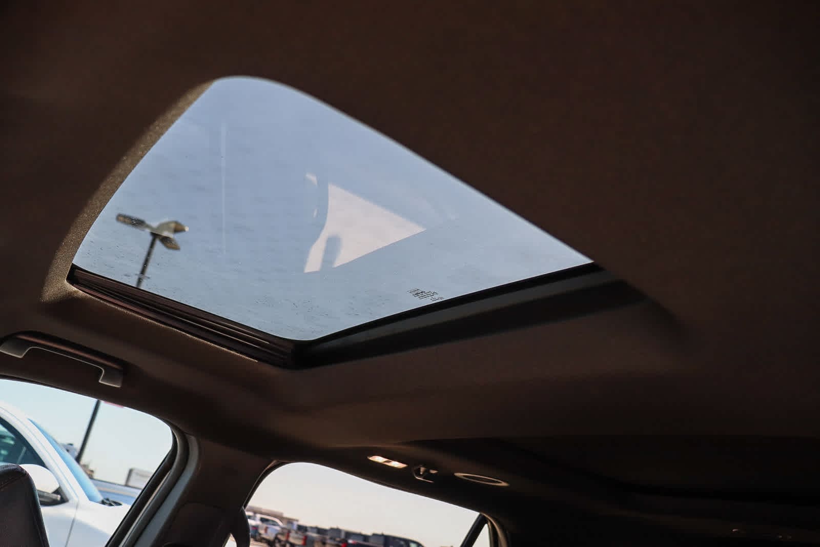 Thumbnail: 2019 Ford Explorer - 27