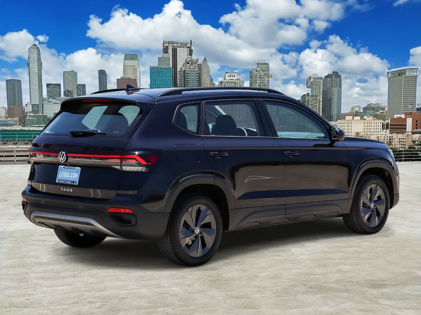 Thumbnail: 2025 Volkswagen Taos - 4