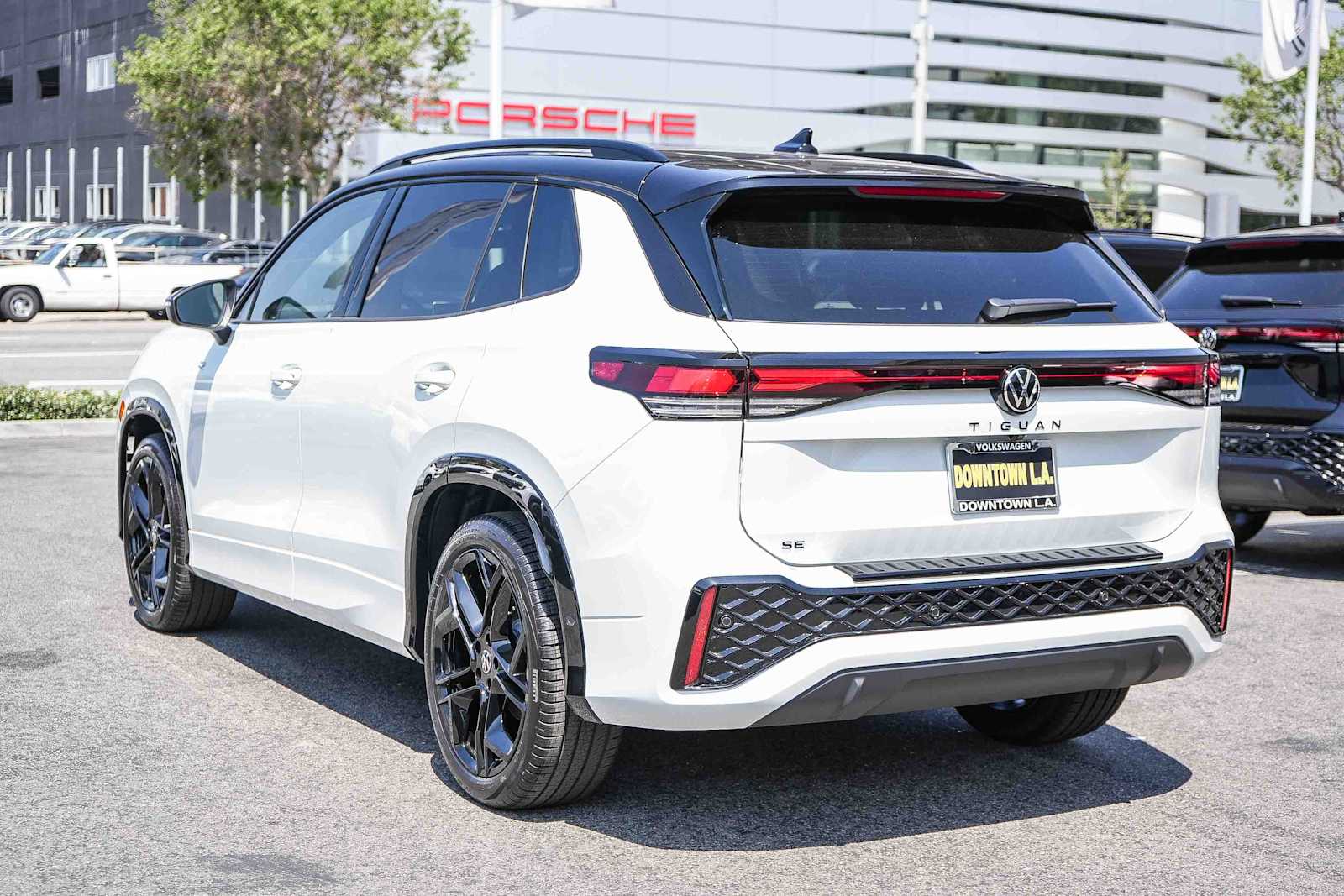 Thumbnail: 2026 Volkswagen Tiguan - 8