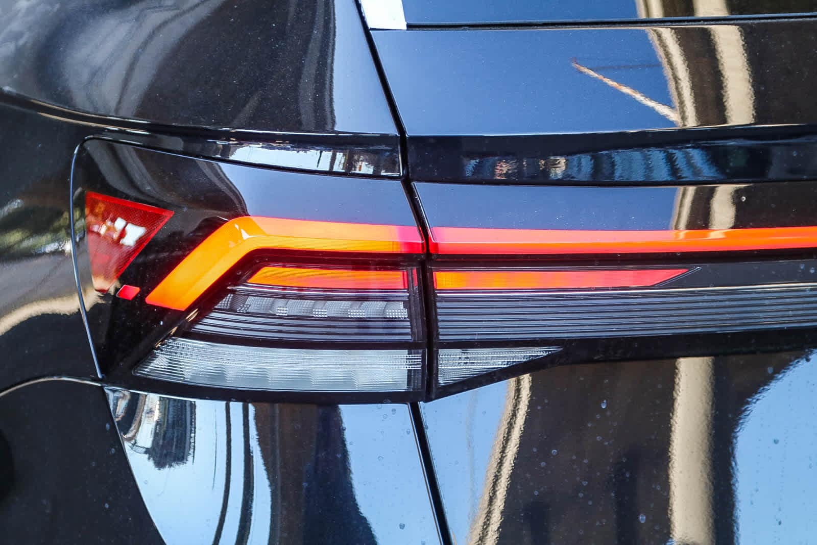 Thumbnail: 2025 Volkswagen Taos - 9