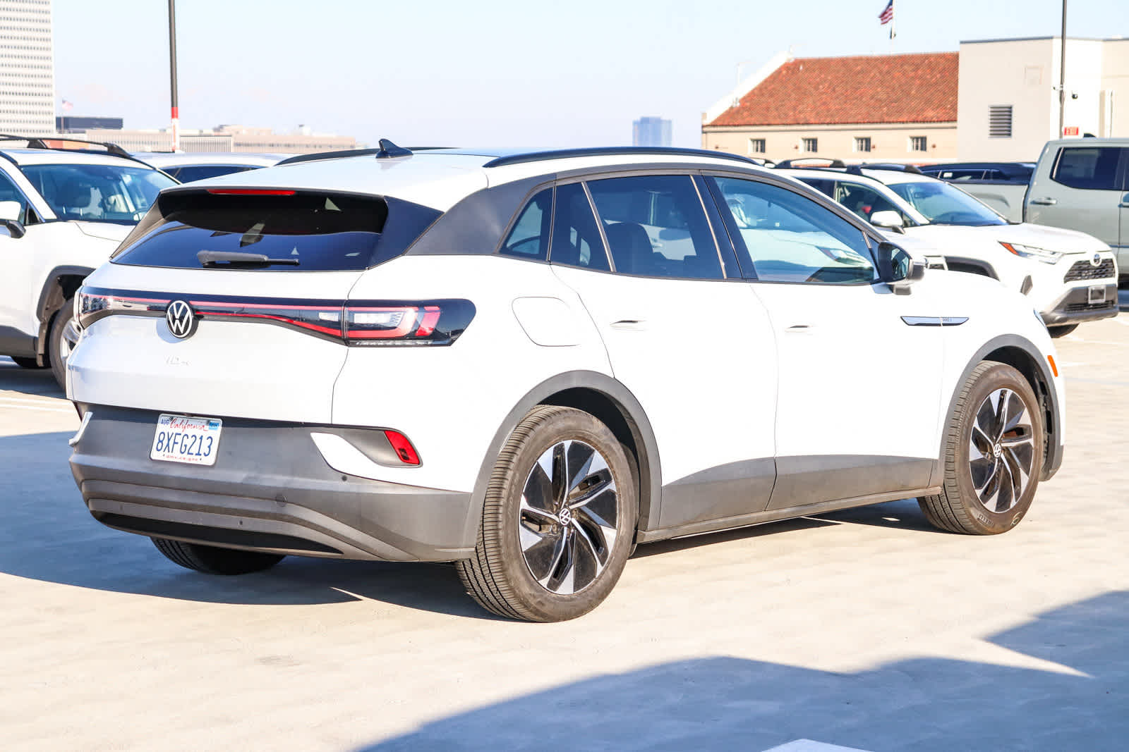 Thumbnail: 2021 Volkswagen ID.4 - 6