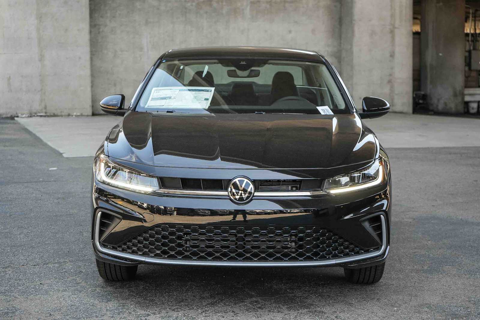 Thumbnail: 2026 Volkswagen Jetta - 2