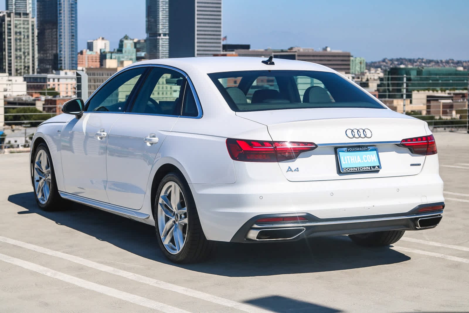 Thumbnail: 2022 Audi A4 - 8