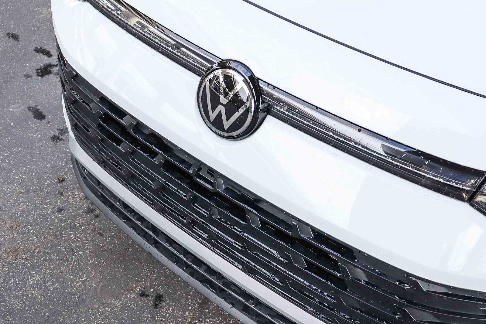 Thumbnail: 2026 Volkswagen Tiguan - 8