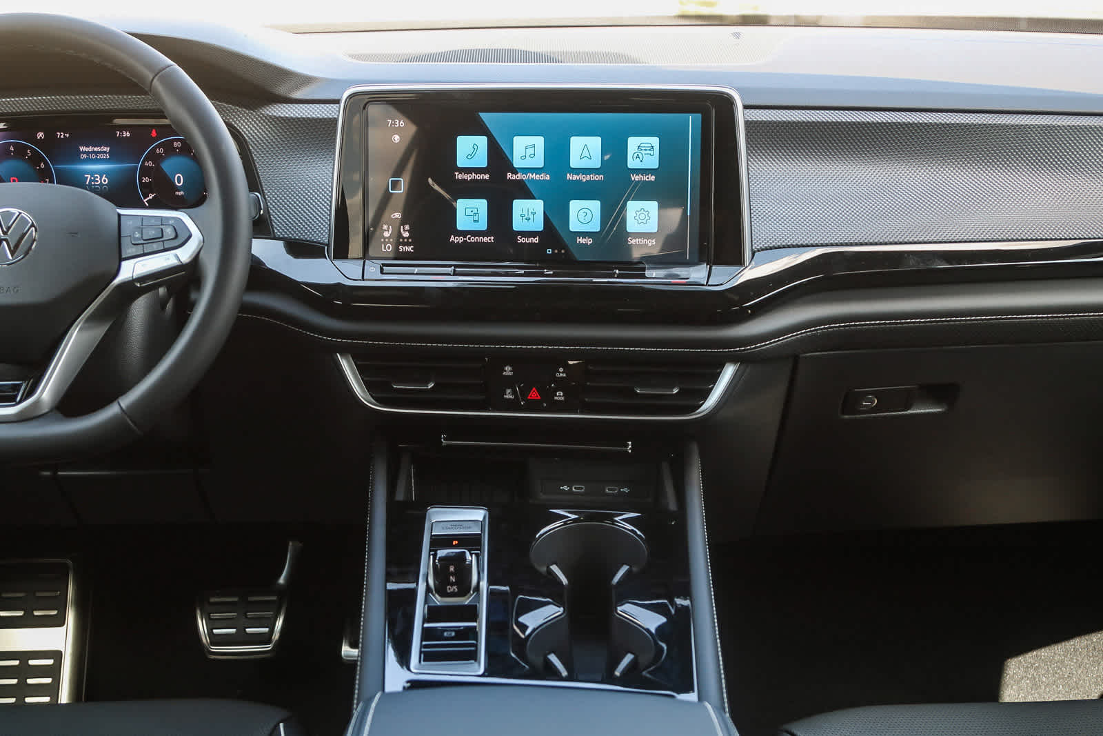 Thumbnail: 2026 Volkswagen Atlas - 14