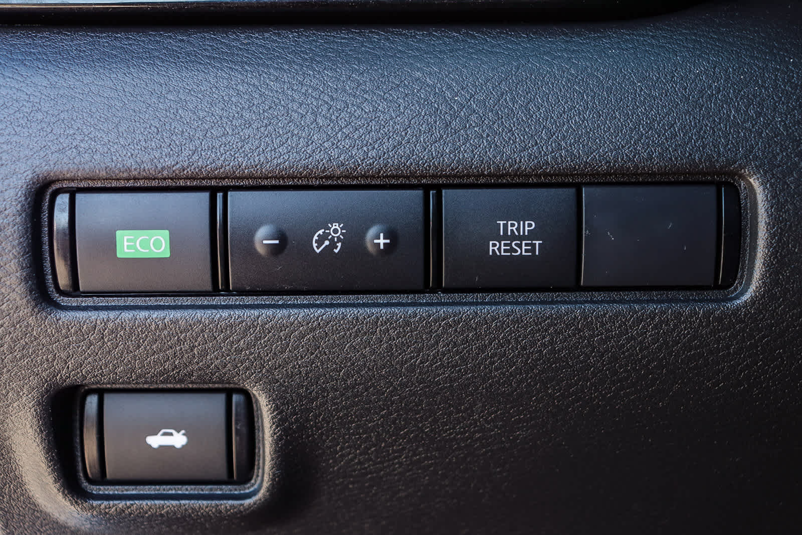 Thumbnail: 2022 Nissan Sentra - 23